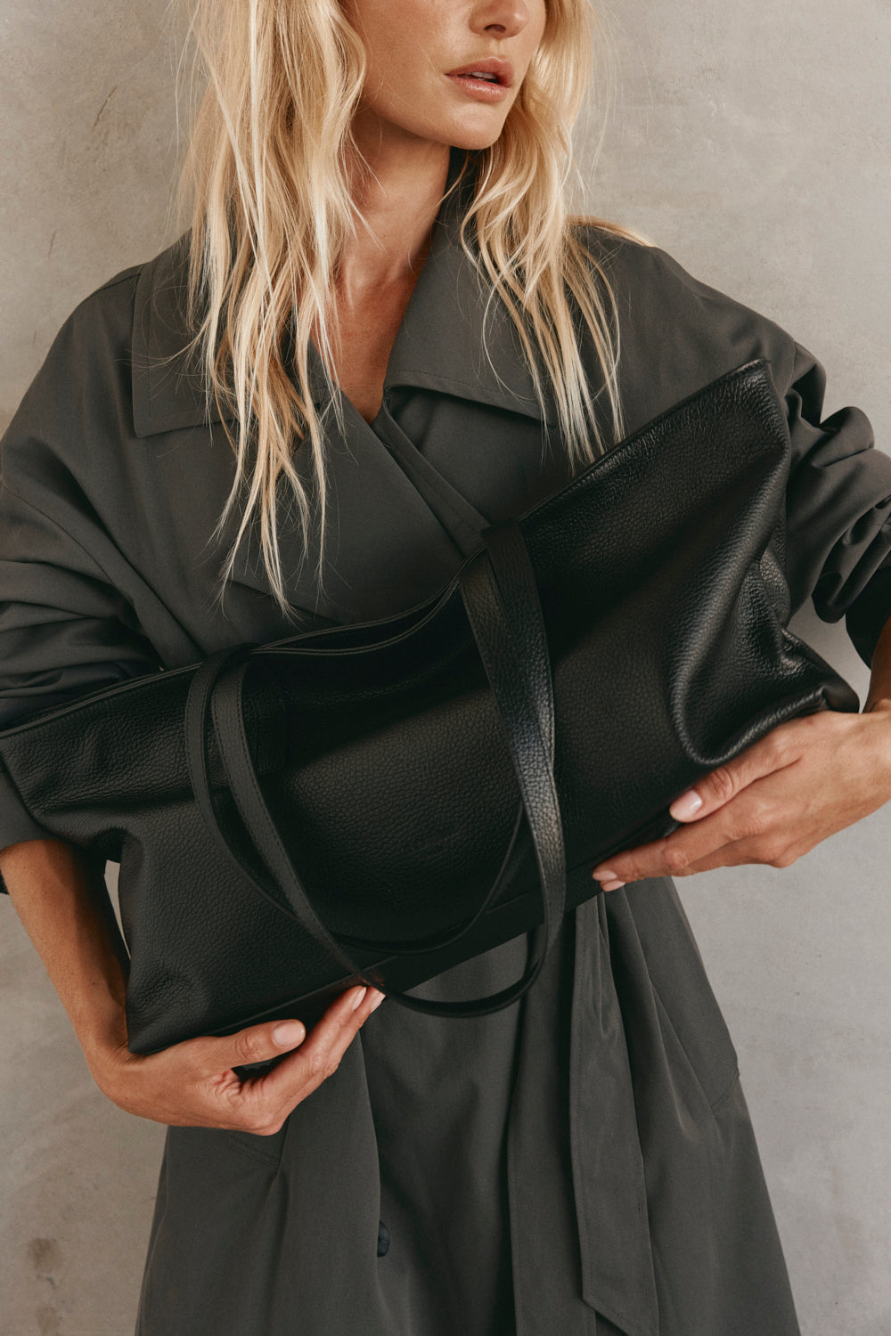 Mia Black Leather East West Slouchy Tote