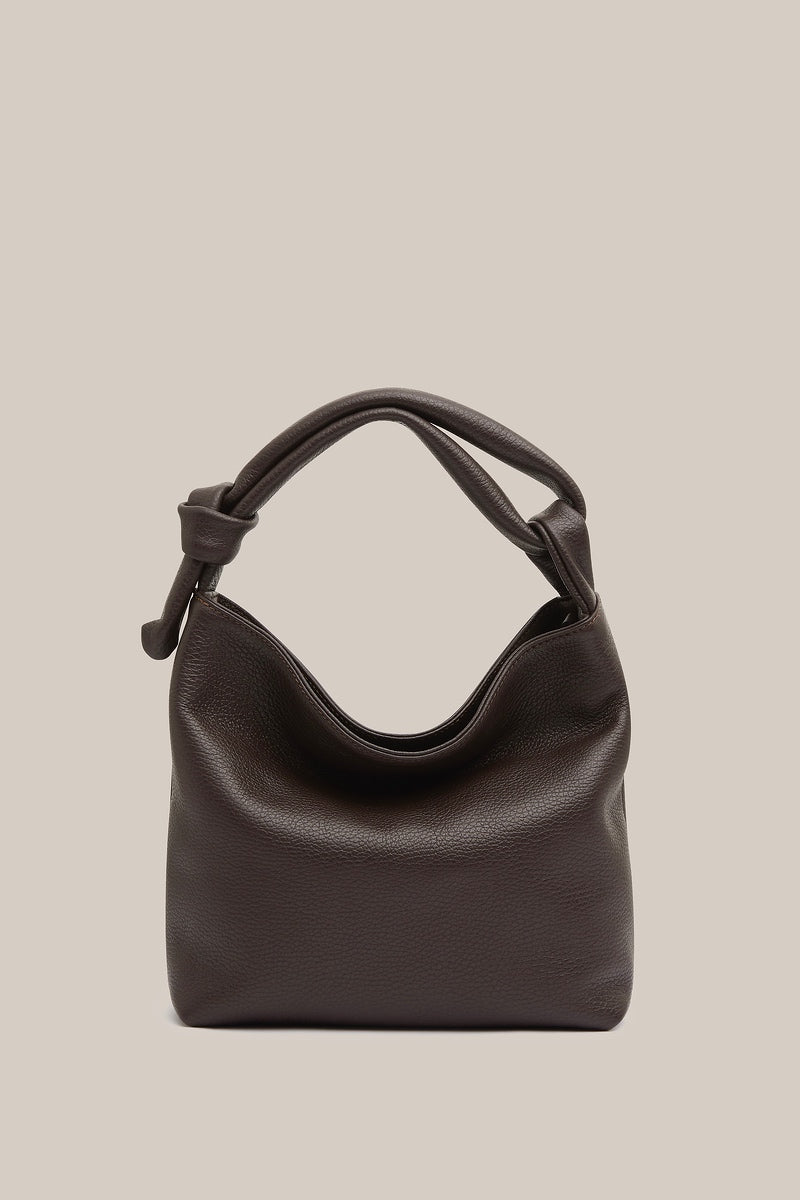 S10-JessLargeDarkChocolatePebbledLeatherPouch-26642-Vestirsi-0159.jpg