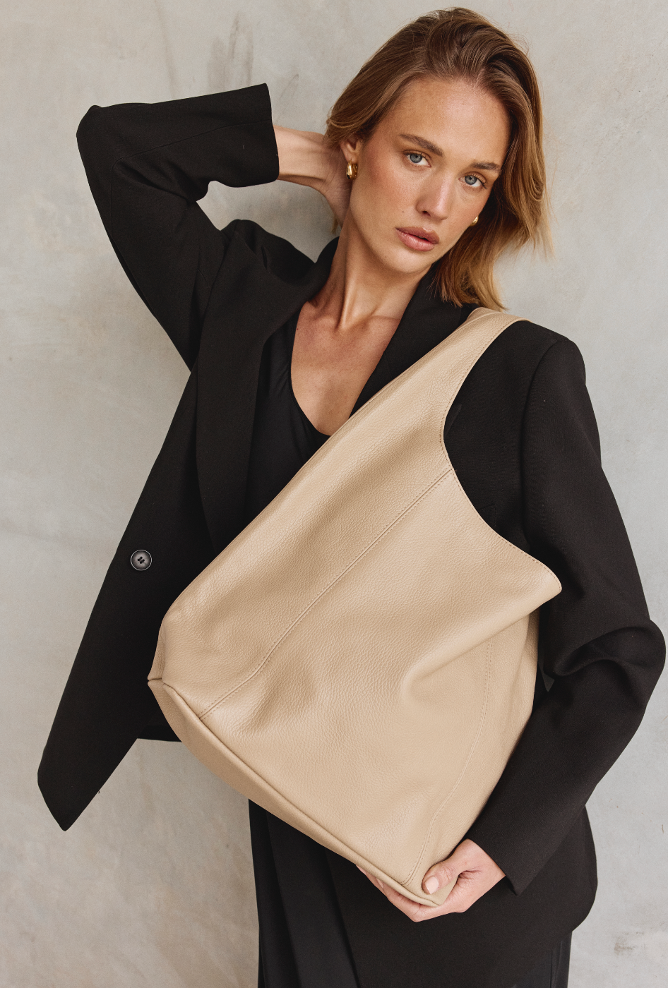 Scarlett 2.0 Beige Leather Hobo
