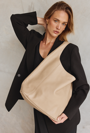 Scarlett 2.0 Beige Leather Hobo