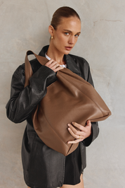 Scarlett 2.0 Milk Chocolate Leather Hobo