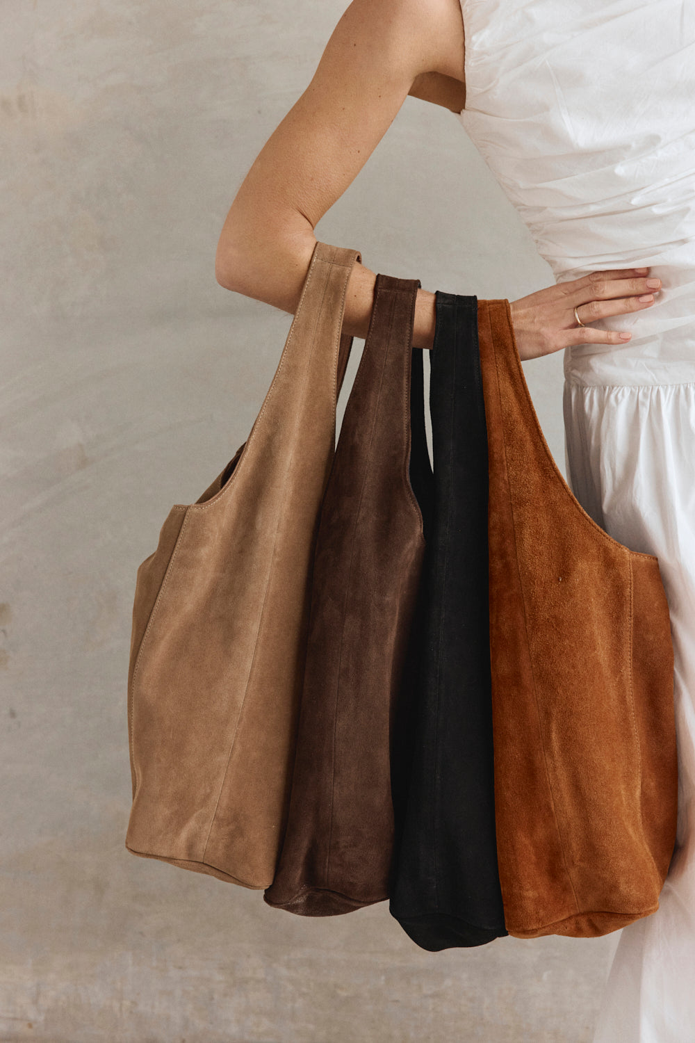 Sienna 2.0 Tan Suede Hobo