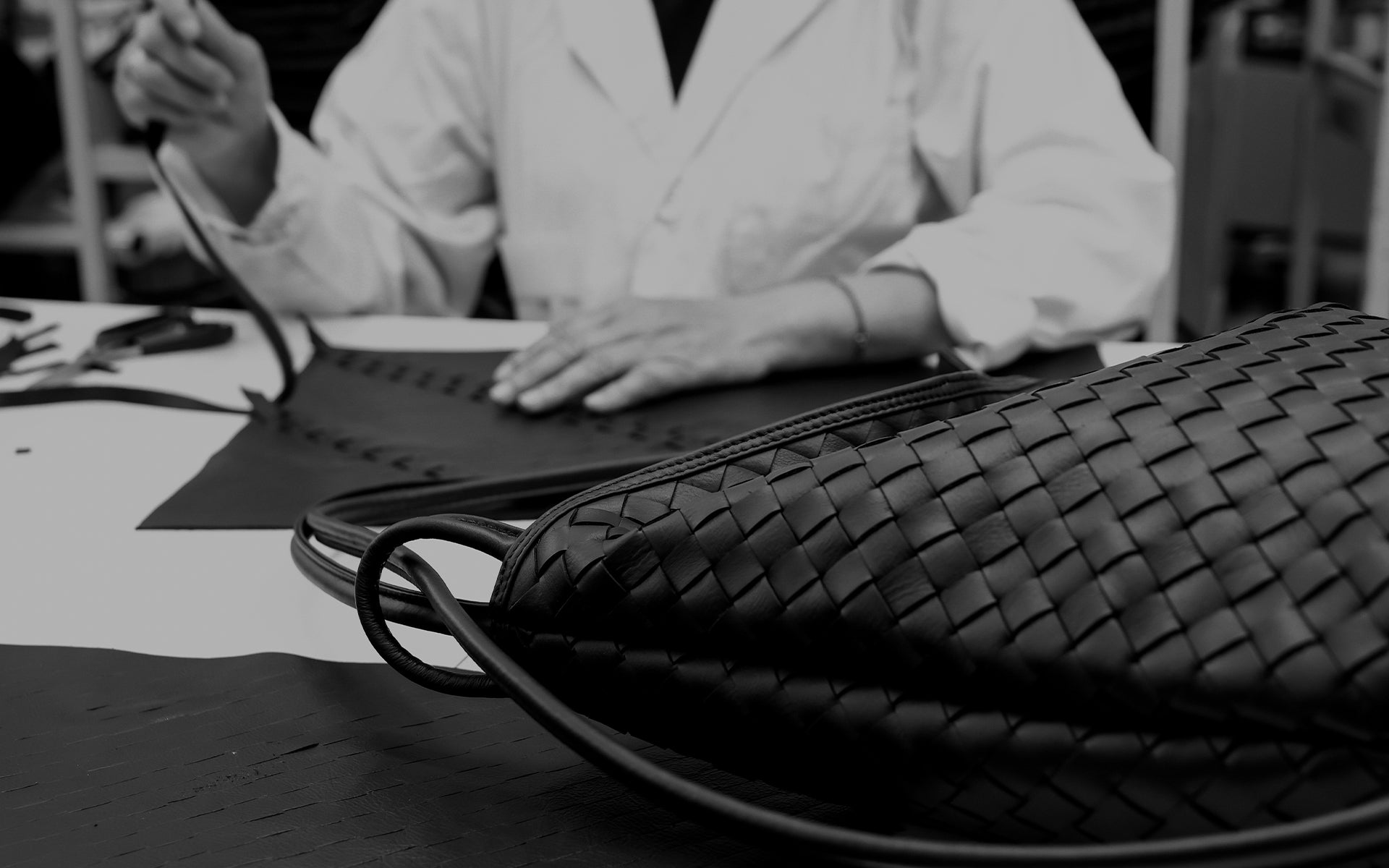 Woven_Leather_Craftmanship_PDP_Graphic2.jpg